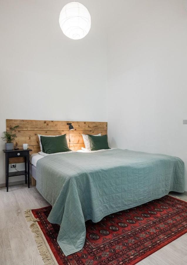 Charming And Unique Apartment With Balcony By The Great Synagogue Budapest Kültér fotó